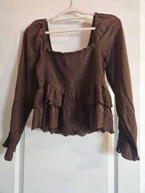 3 For $15🎊 AE Brown Long-Sleeve Ruffle Peplum Top